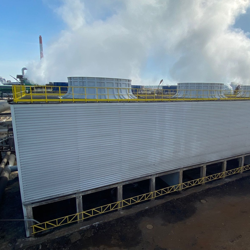 вентиляторная градирня чистая